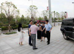 【鄭投產(chǎn)業(yè)園要聞】二七區(qū)委常委、宣傳部部長(zhǎng)崔世英一行蒞臨園區(qū)考察調(diào)研